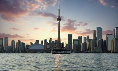 photo-of-cn-tower-during-golden-hour-2773226